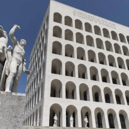Spazioso Eur 120 Mq Con Palestra E Parcheggio Privati شقة