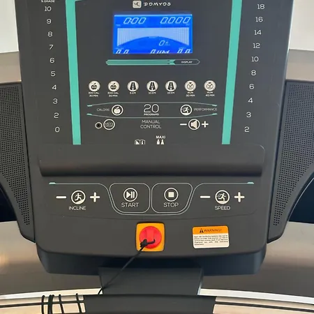 Spazioso Eur 120 Mq Con Palestra E Parcheggio Privati Ρώμη